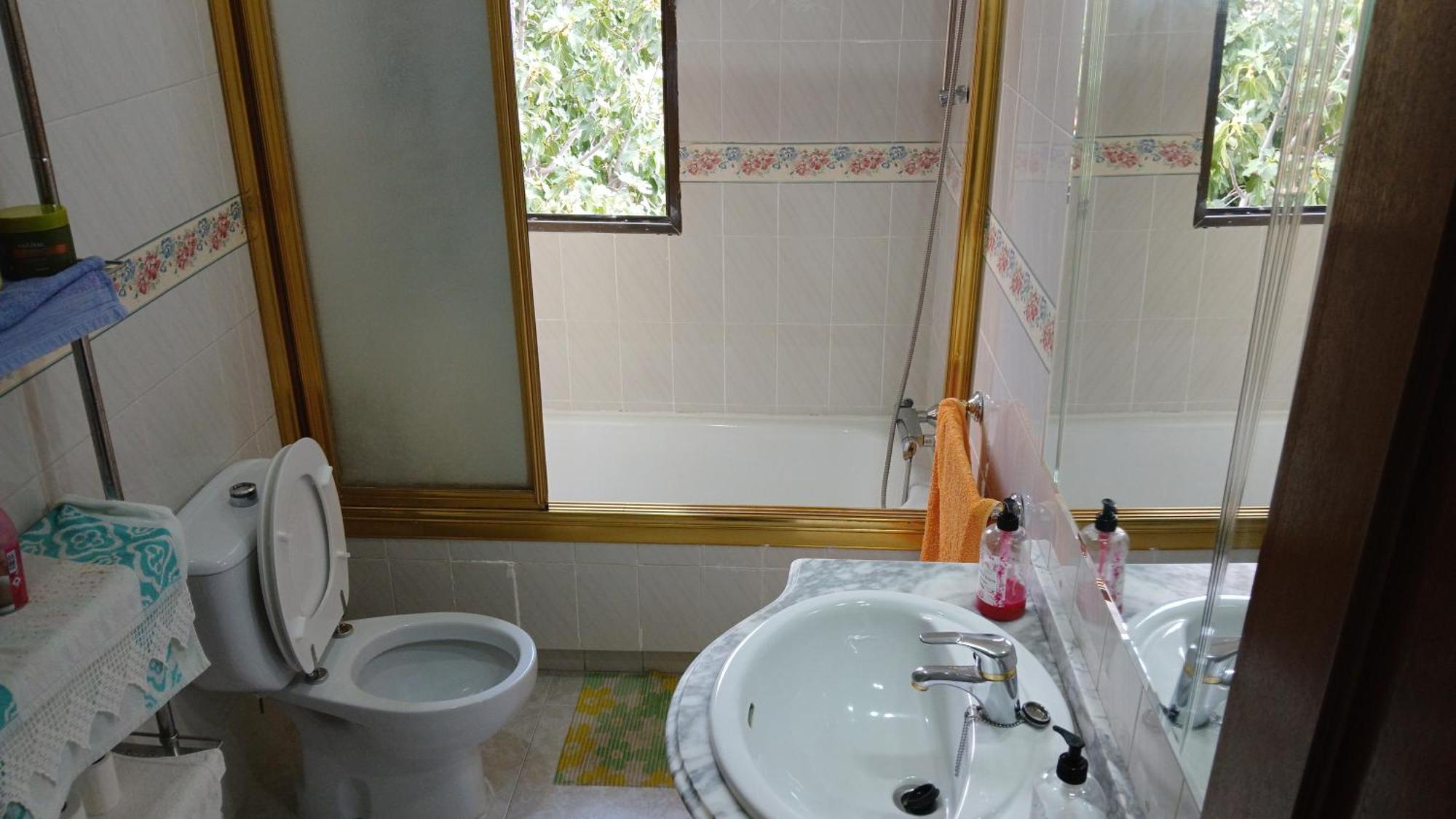 Habitacion Privada Familiar 托萊多 外观 照片