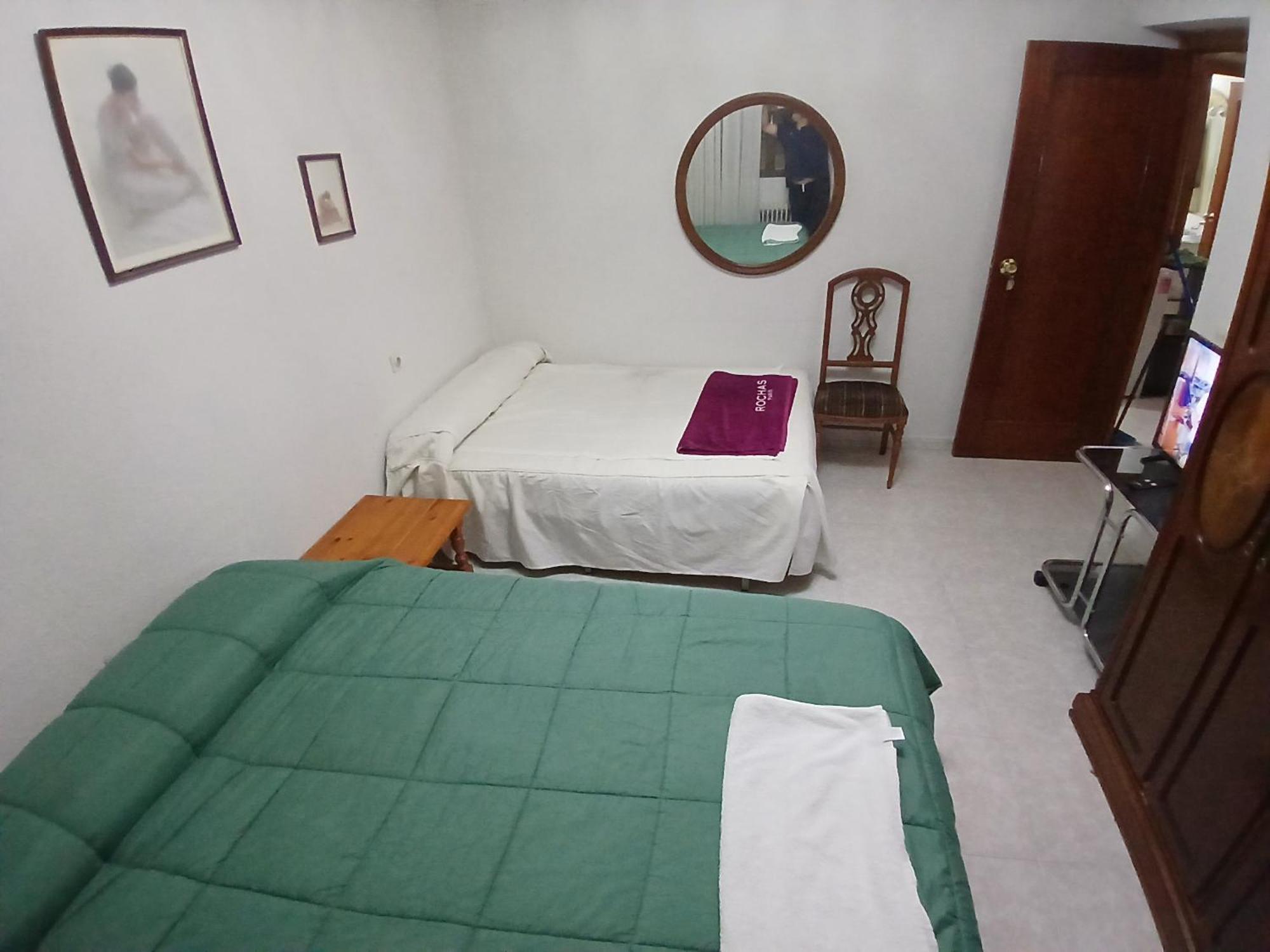 Habitacion Privada Familiar 托萊多 外观 照片