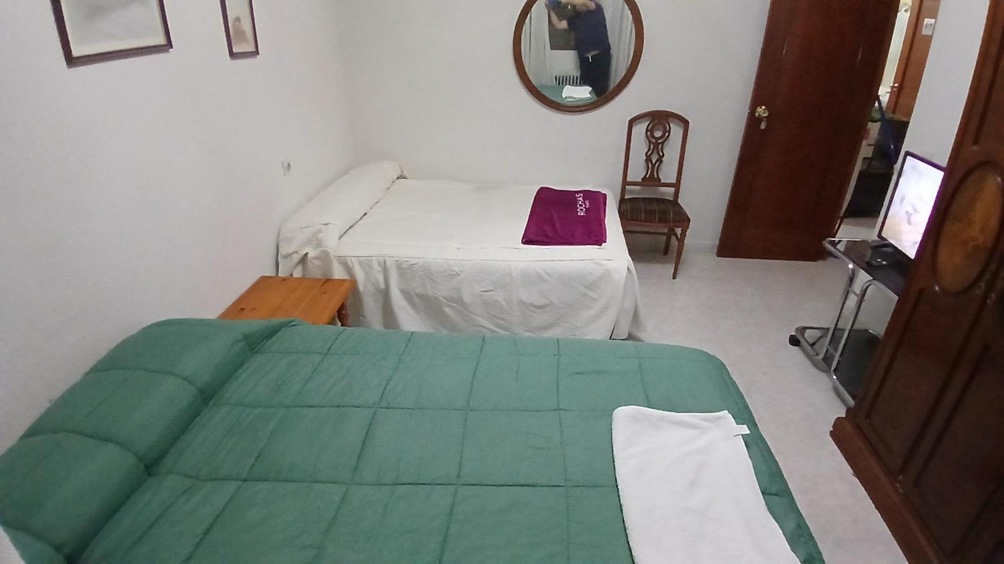Habitacion Privada Familiar 托萊多 外观 照片