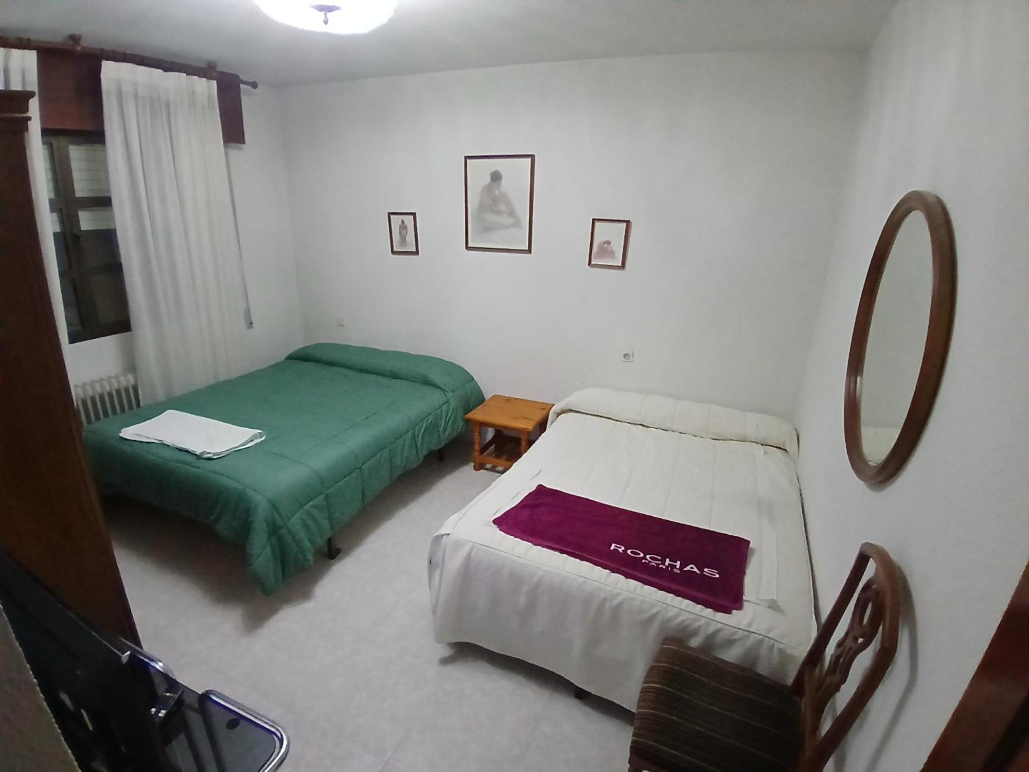 Habitacion Privada Familiar 托萊多 外观 照片